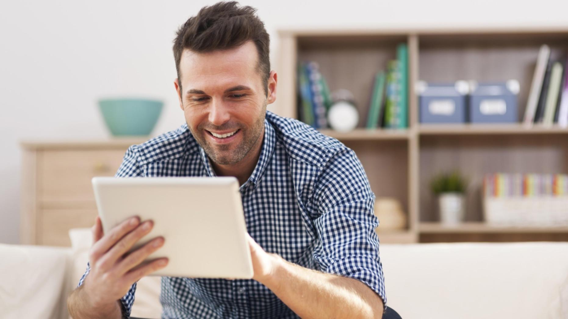 Professionelle Budgetpräsentation mit klaren Visualisierungen und strukturierten Daten